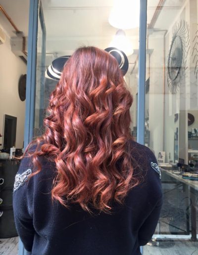 Hairstylist parrucchieri a Caluso La Folta Chioma - capelli rossi chiari e ondulati